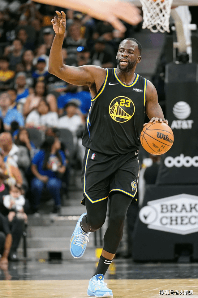 9游-包含韩国国家队最后时刻单刀错失，志在NBA总决赛名次提升，态度坚定，资深球员宣示担当的词条