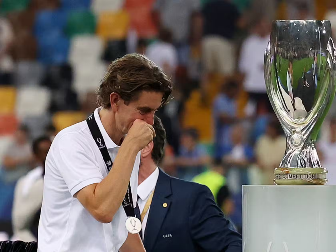 包含里程碑夜！法兰克福外线爆发；英超赛后刷纪录；管理层满意；年轻球员得到机会的词条