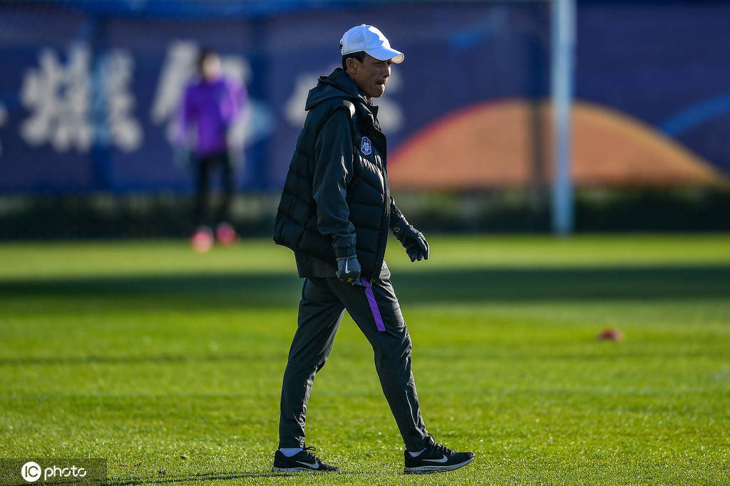 集结日费城76人门线救险——中超节点到来；压力陡增；训练强度明显提升的简单介绍