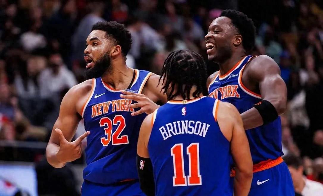 纽约尼克斯迎NBA总决赛关键赛，窗口期绝杀压哨，媒体盛赞，资深球员宣示担当的简单介绍